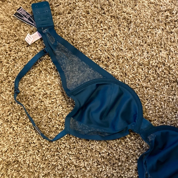 LAST CHANCE -- NWT VS Unlined Demi Bra - Picture 5 of 6